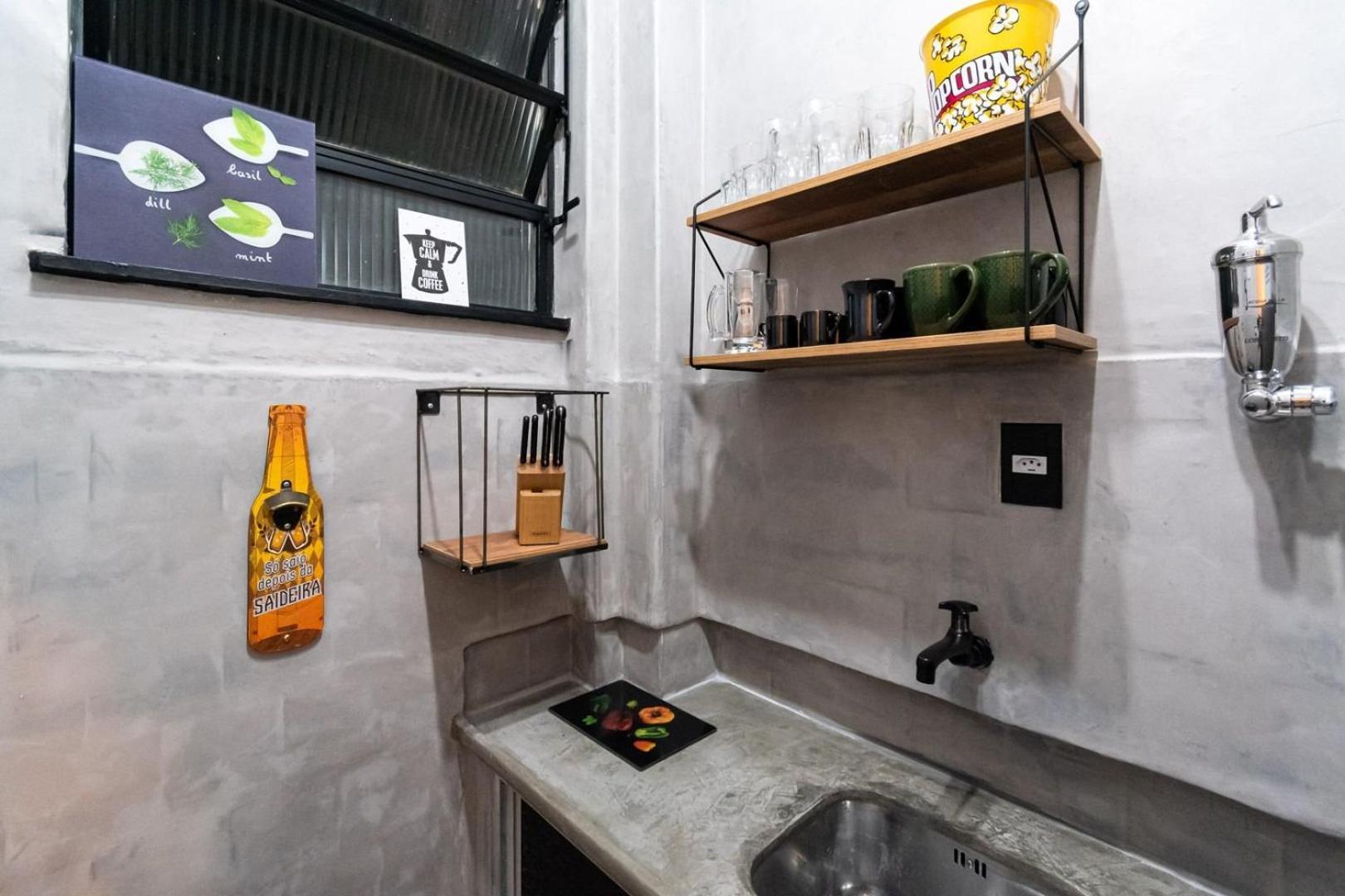 Omar do Rio - JG 42/701: Moderno Qto&sala, Internet 240mbps, Smart TV, VideoGame Retrô + Alexa (EchoDot), ao lado do Metrô, a 200 metros da Praia de Ipanema e 500 metros da Praia de Copacabana Rio de Janeiro Exterior foto